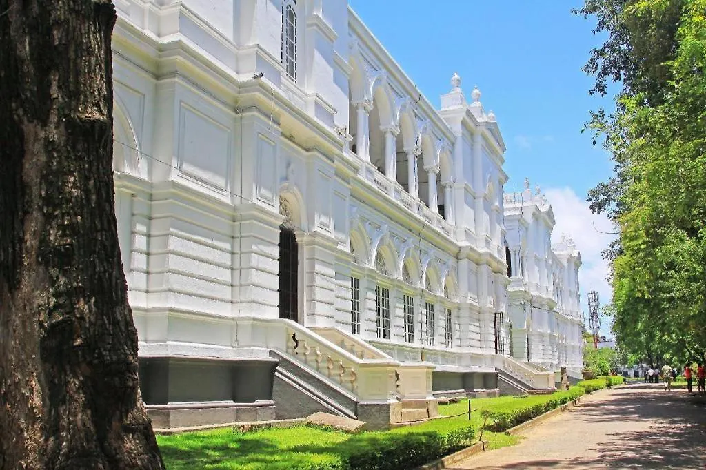 Sai Sea City Hotel Colombo